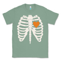 Sage skeleton rib case orange pumpkin heart vintage halloween anatomy costu Classic Tee - linhVisuals