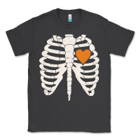 Smoke skeleton rib case orange pumpkin heart vintage halloween anatomy costu Classic Tee - linhVisuals