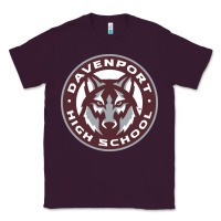 Plum davenport high school, davenport Classic Tee - linhVisuals