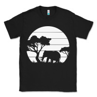 Black elephant art Classic Tee - linhVisuals