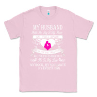 Bubblegum Pink my husband holds the key to my heart Classic Tee - linhVisuals