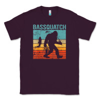 Plum bassquatch! funny bigfoot fishing outdoor retro Classic Tee - linhVisuals