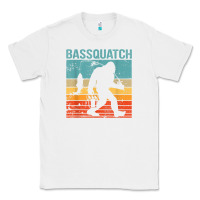 White bassquatch! funny bigfoot fishing outdoor retro Classic Tee - linhVisuals