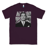 Plum swans reflecting elephants 1937 by salvador dali 83665573 Classic Tee - linhVisuals