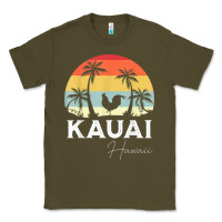 Army Green kauai hawaii chicken lover souvenir t shirt Classic Tee - linhVisuals