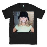 Black Rosinkranz Looks So Good Claire Classic Tee - linhVisuals