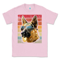 Bubblegum Pink retro vintage german shepherd german shepherd dog gift Classic Tee - linhVisuals