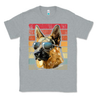 Heather Grey retro vintage german shepherd german shepherd dog gift Classic Tee - linhVisuals