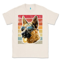 Natural retro vintage german shepherd german shepherd dog gift Classic Tee - linhVisuals