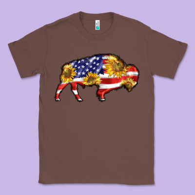 Bison Amerıcan Flag Classic Tee Designed By Barkaloodesign