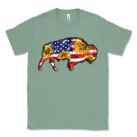 Sage bison amerıcan flag Classic Tee - BarkalooDesign