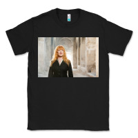 Black sacks & co loreena mckennitt Classic Tee - linhVisuals