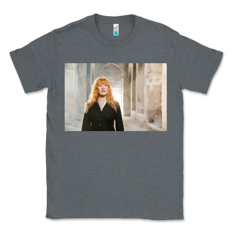 Sacks & Co Loreena Mckennitt Classic Tee by linhVisuals | Teevron