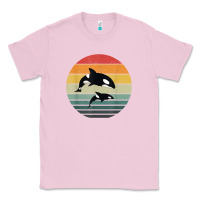 Bubblegum Pink orca family vintage retro art, killer whale family Classic Tee - linhVisuals