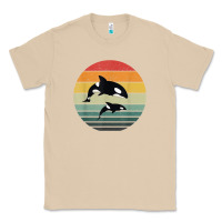 Mushroom orca family vintage retro art, killer whale family Classic Tee - linhVisuals