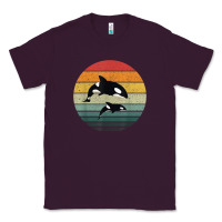 Plum orca family vintage retro art, killer whale family Classic Tee - linhVisuals