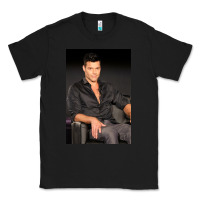 Black who is ricky martin playing in ameri Classic Tee - linhVisuals