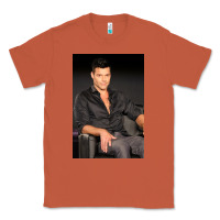 Copper who is ricky martin playing in ameri Classic Tee - linhVisuals