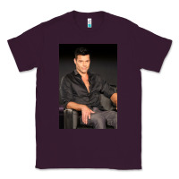 Plum who is ricky martin playing in ameri Classic Tee - linhVisuals