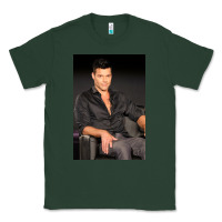 Sports Green who is ricky martin playing in ameri Classic Tee - linhVisuals