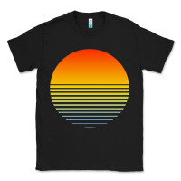 Black retro sunset Classic Tee - linhVisuals