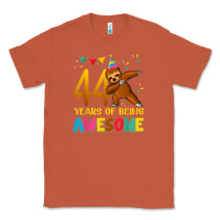 Copper 44 years old birthday sloth dabbing 44th birthday sloth Classic Tee - linhVisuals