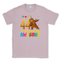 Lilac 44 years old birthday sloth dabbing 44th birthday sloth Classic Tee - linhVisuals