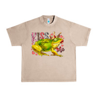 French Oak kiss me frog Urban Heavy Tee - RacoonDesign