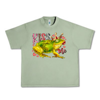 Kiss Me Frog Urban Heavy Tee | Teevron