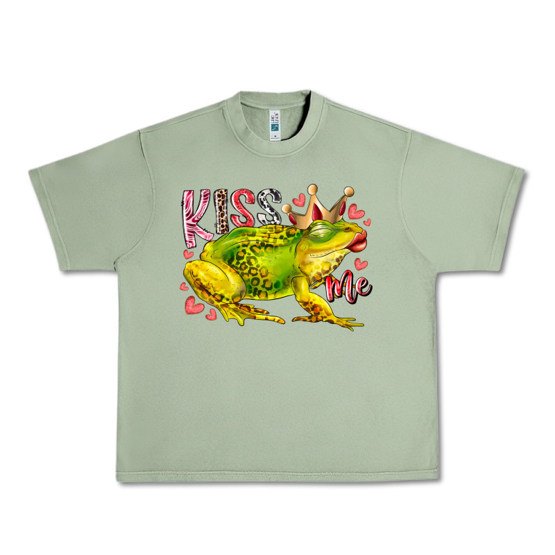 Kiss Me Frog Urban Heavy Tee by RacoonDesign | Teevron