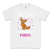 White fennec fox just a girl who loves fennec foxes t shirt Classic Tee - linhVisuals