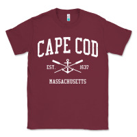 Burgundy cape cod ma vintage crossed oars & boat anchor sports sweatshirt Classic Tee - linhVisuals