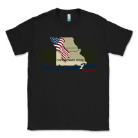 Black fort leonard wood fort lost in the woods missouri pullover hoodie Classic Tee - linhVisuals