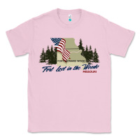 Bubblegum Pink fort leonard wood fort lost in the woods missouri pullover hoodie Classic Tee - linhVisuals