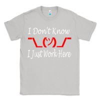 Moon Dust i don't know i just work here     t shirt Classic Tee - linhVisuals