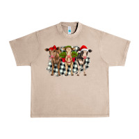 French Oak Christmas heifers front view Urban Heavy Tee - RanaPortraitStore