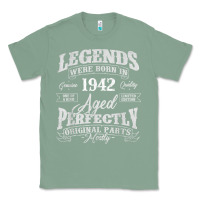 Sage legends were born in 1942 year of birth birthday t shirt Classic Tee - linhVisuals
