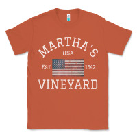 Copper martha's vineyard massachusetts american flag usa vintage pullover hoo Classic Tee - linhVisuals