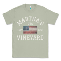 Matcha martha's vineyard massachusetts american flag usa vintage pullover hoo Classic Tee - linhVisuals