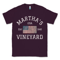 Plum martha's vineyard massachusetts american flag usa vintage pullover hoo Classic Tee - linhVisuals
