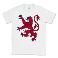 White lion rampant of scotland, royal banner, royal arms, scottish pride Classic Tee - linhVisuals