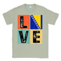 Matcha vintage retro i love bosnia flag for bosnian pride gift t shirt Classic Tee - linhVisuals