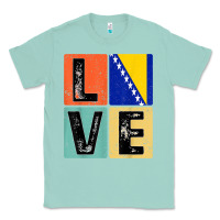 Seafoam vintage retro i love bosnia flag for bosnian pride gift t shirt Classic Tee - linhVisuals
