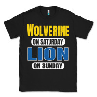 Black wolverine on saturday lion on sunday fans detroit vintage pullover hoo Classic Tee - linhVisuals