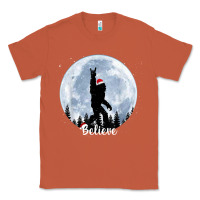 Copper santa bigfoot christmas rock funny sasquatch believe xmas t shirt Classic Tee - linhVisuals