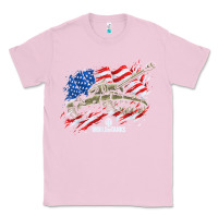 Bubblegum Pink world of tanks veterans day collection (t26e3 eagle 7) t shirt Classic Tee - linhVisuals