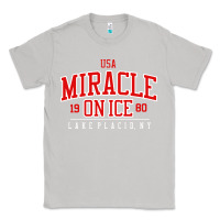 Moon Dust miracle on ice Classic Tee - linhVisuals