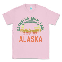 Bubblegum Pink katmai national park alaska bear hiking travel nature retro pullover h Classic Tee - linhVisuals