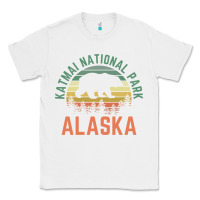 White katmai national park alaska bear hiking travel nature retro pullover h Classic Tee - linhVisuals