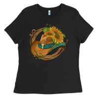Black western hat with sunflowers and rope Ladies Tee - Artiststas